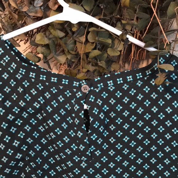 Loft Green Design She’ll - Picture 2 of 2